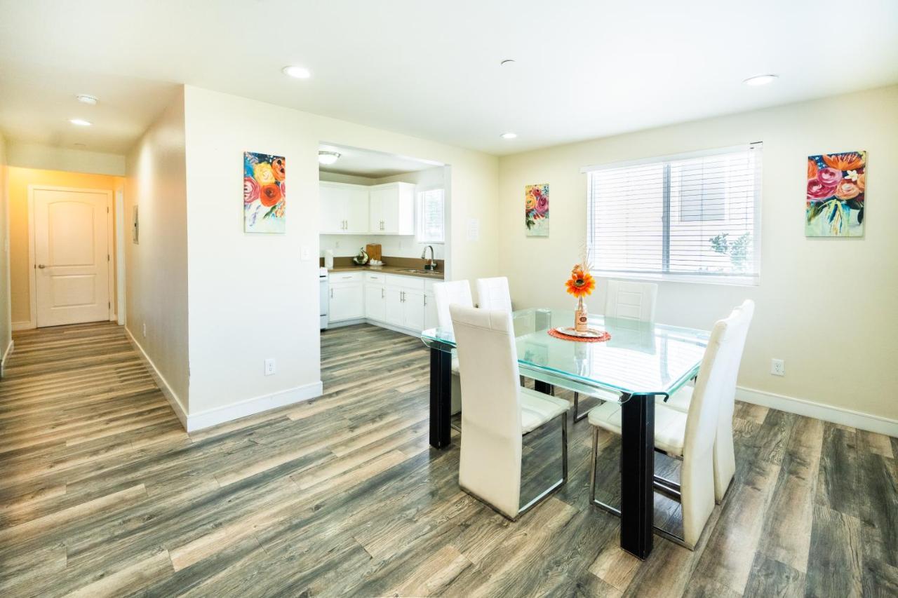 Large Condo Sleeps 10 Near Downtown Los Angeles Bagian luar foto